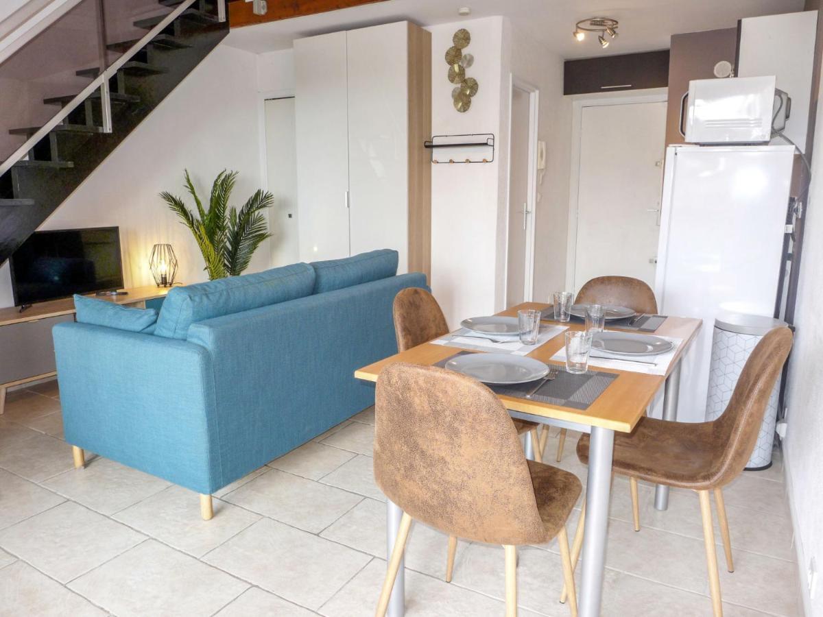 Studio Les Caroubiers-1 By Interhome Saint Aygulf Exterior photo